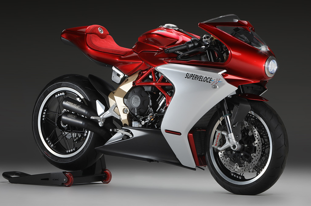 SUPERVELOCE 800 Serie Oro、 予約残り3枠です！｜【正規販売店